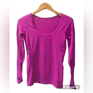 Lorna Jane Magenta Long Sleeve Athletic Top with Thumb Holes, Size Small